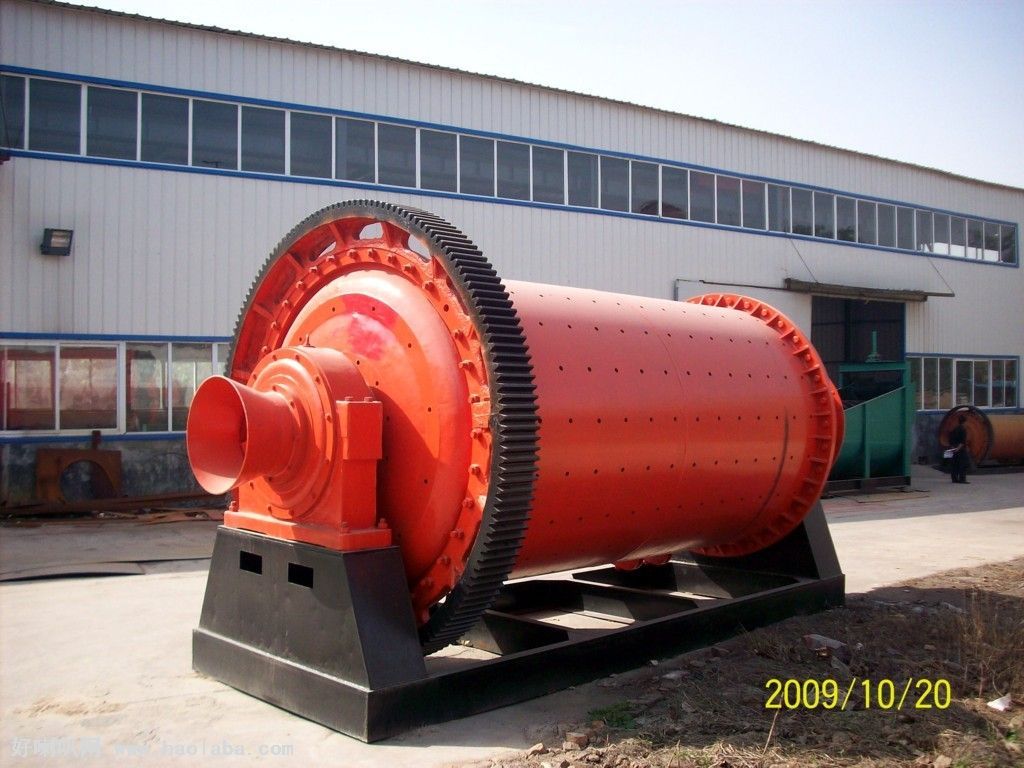 Grinding process in a ball mill