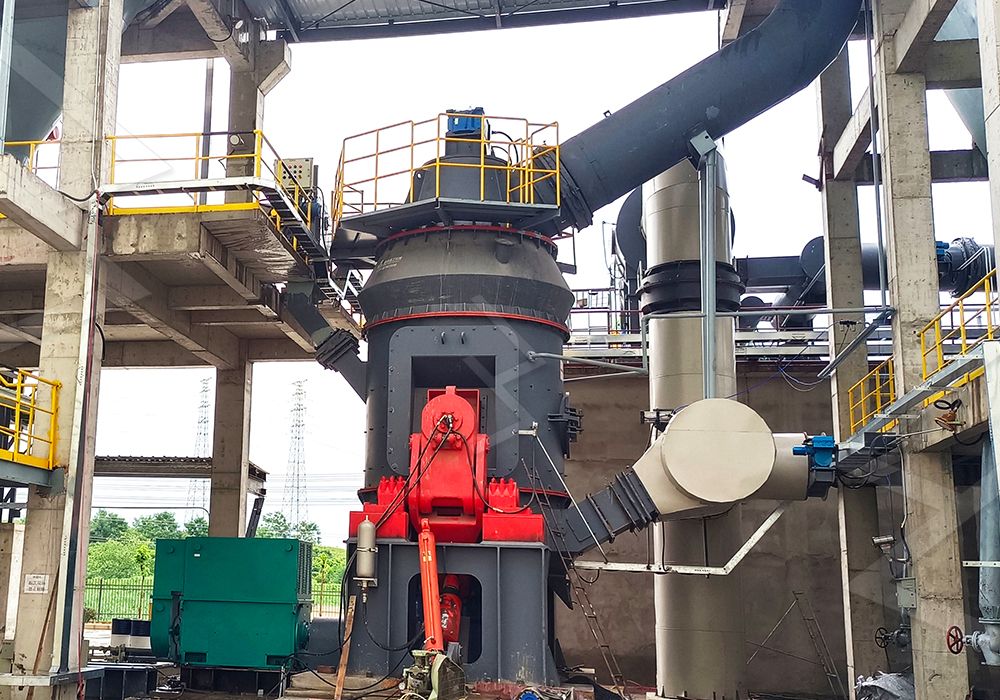 LUM Ultrafine Vertical Grinding Mill in operation with material flow diagram