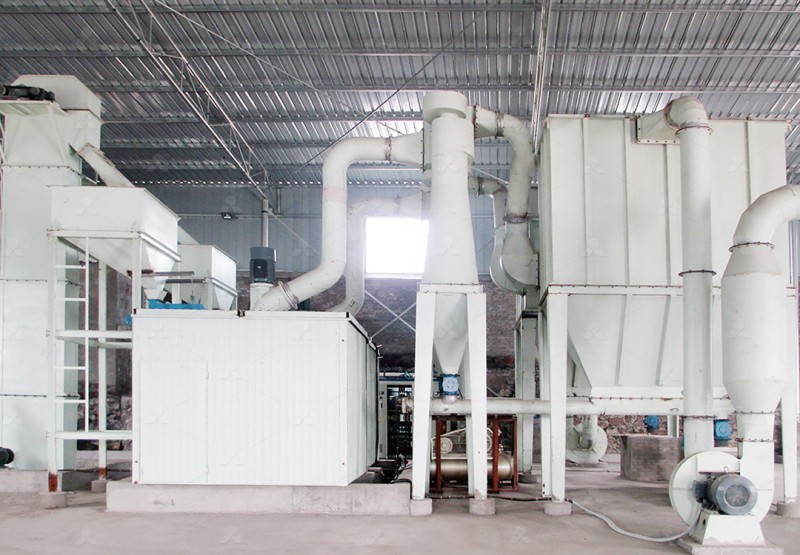 Side-by-side comparison of MW Ultrafine Grinding Mill and LUM Ultrafine Vertical Grinding Mill in a stone quarry setting